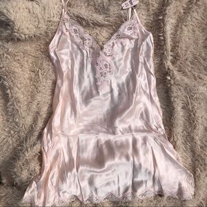 Early 00s blush silk slip and matching robe